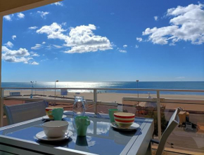 Appartement T2, 2 a 4 Personnes avec une Vue sur Mer 4TL25